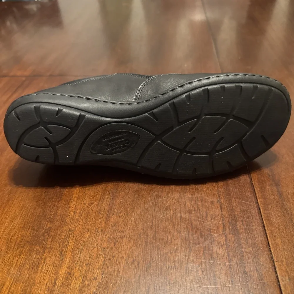 NIB Carolina CA3680 Men's Black Slip-On Work Shoes‎ 9.5M ASTM Safety Toe